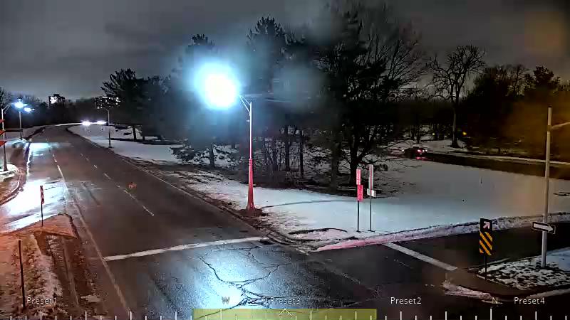 Tunney's Pasture & Kichi Zībī Mīkan