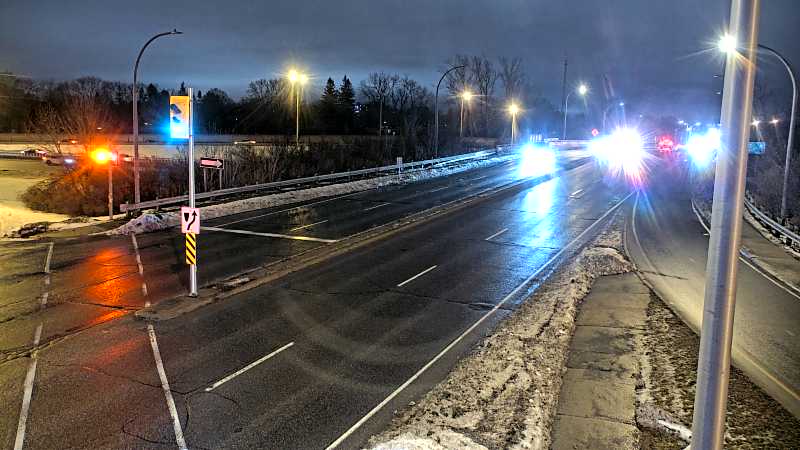 Highway 417 (West) & Woodroffe